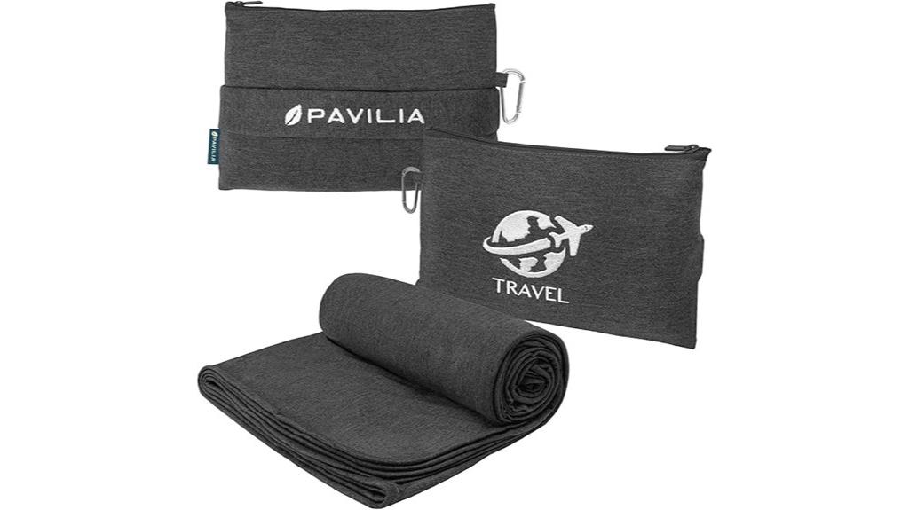 travel blanket with bag