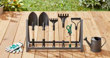 How to Choose Garden Tool Storage Organization
